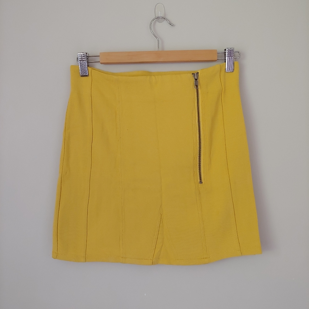 Opening Ceremony Mini Skirt Yellow Size S